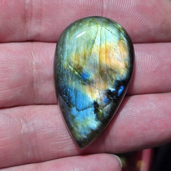 40x24mm labradorite cabochon