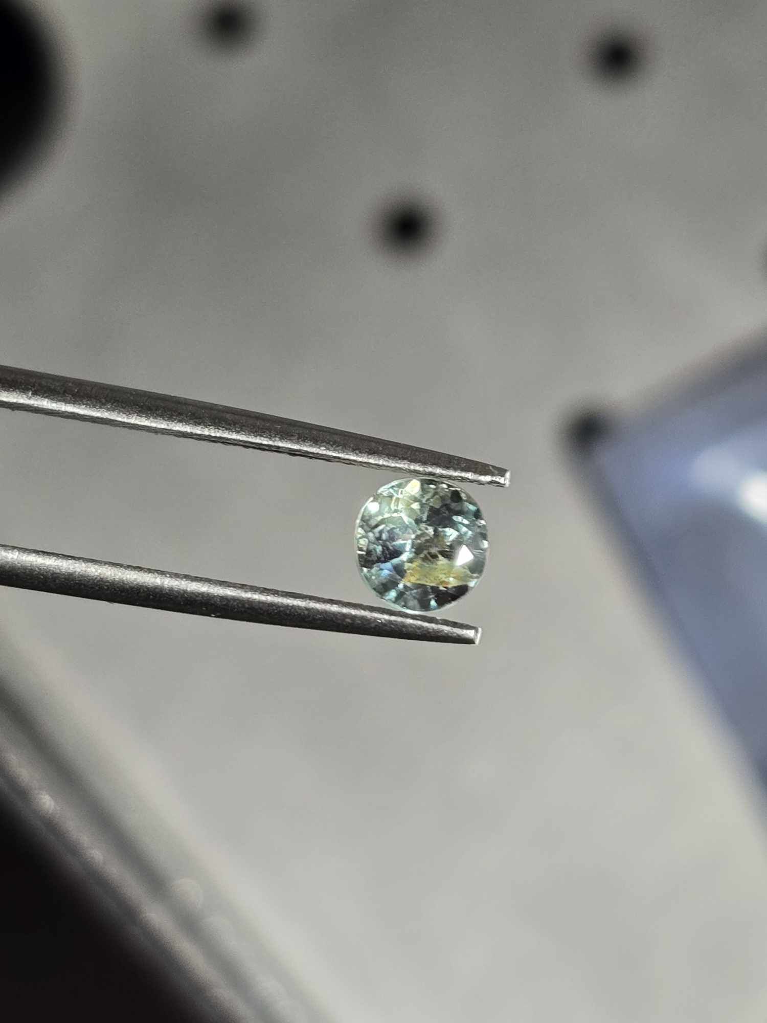 5.00x3.58mm round Alexandrite facet - Image 2