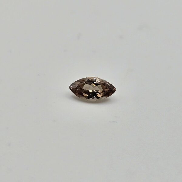 8.53x4.55x3.07mm marquis/mixed-cut, colour-change garnet facet. Lab certified