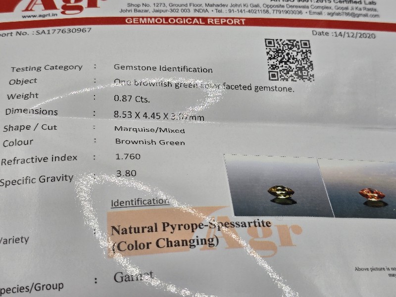 8.53x4.55x3.07mm marquis/mixed-cut, colour-change garnet facet. Lab certified - Image 3