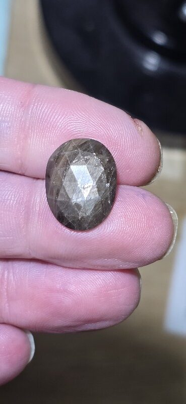 18.2x14.2mm rose-cut freeform Kenyan gold-sheen Zawadi sapphire cabochon
