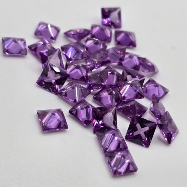 5mm princess cut lab corundum alexandrite facet