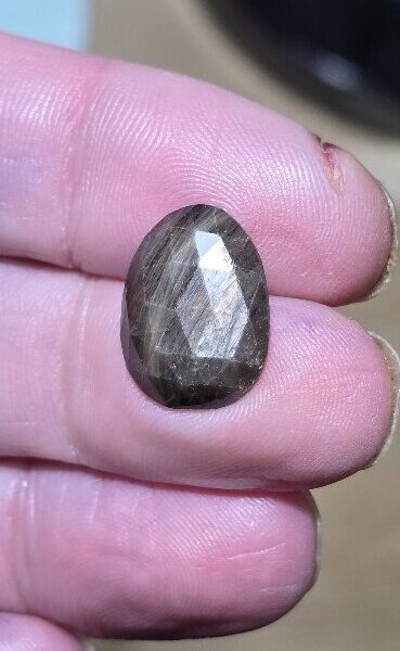 17.2x13.2mm rose-cut freeform Kenyan gold-sheen Zawadi sapphire cabochon