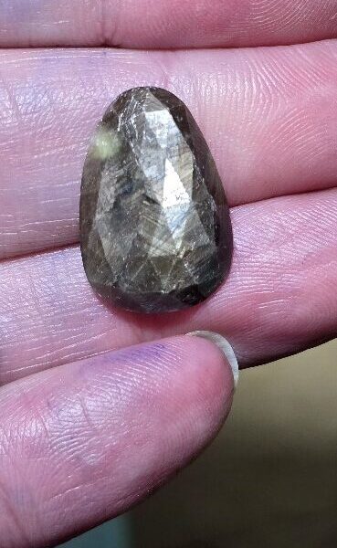 21.8x14.6mm rose-cut freeform Kenyan gold-sheen Zawadi sapphire cabochon