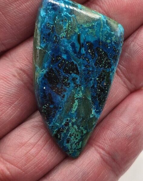 46x25mm Shattuckite cabochon