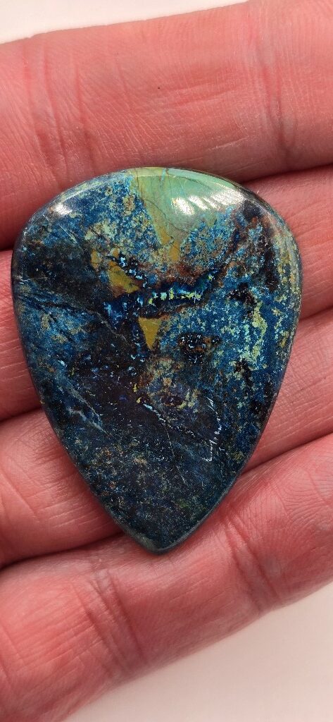 43x32mm Shattuckite cabochon