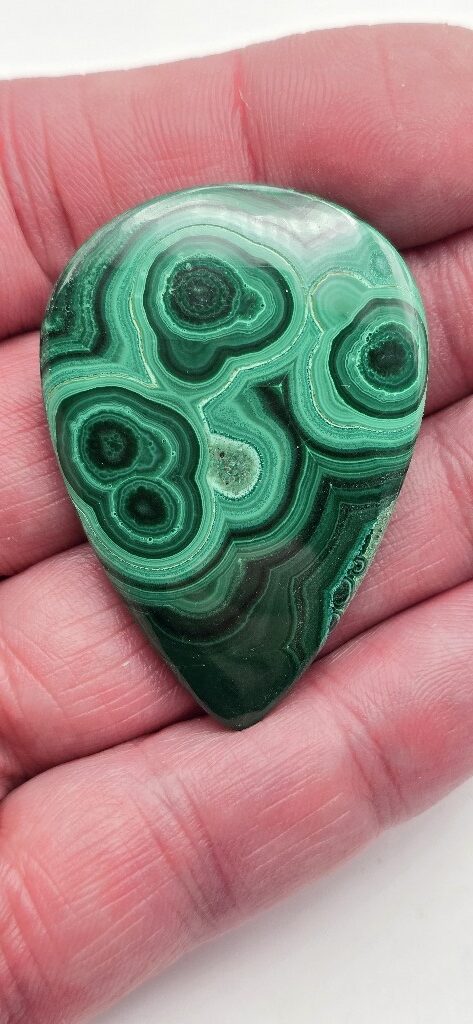 47x33mm Malachite cabochon