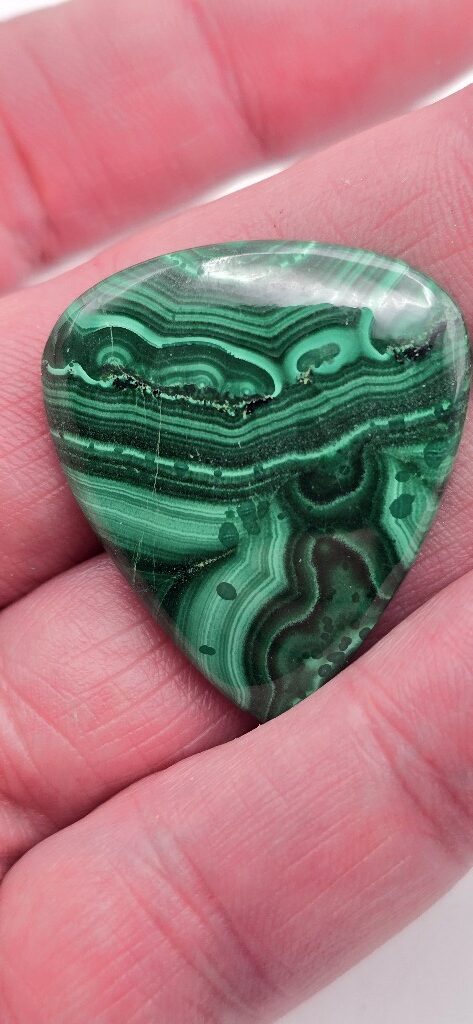 34x29mm Malachite cabochon