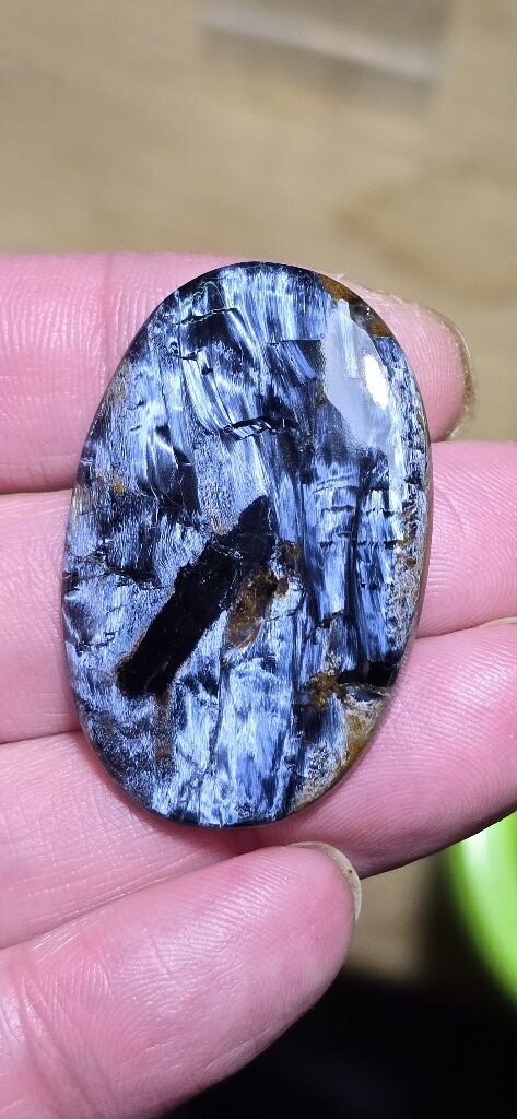 44x39mm pietersite cabochon