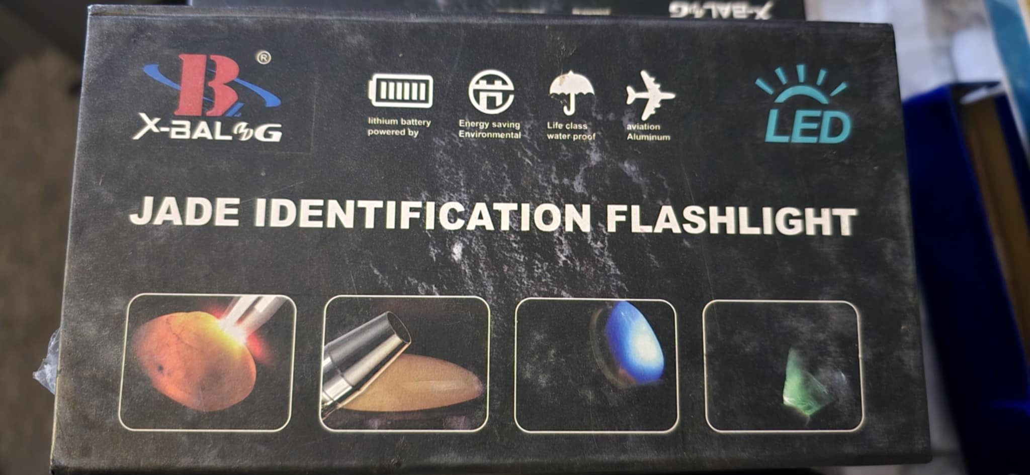 Jade & coloured stone inspection flashlight - Image 2