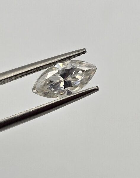 10x5mm marquise bright white moissanite facet