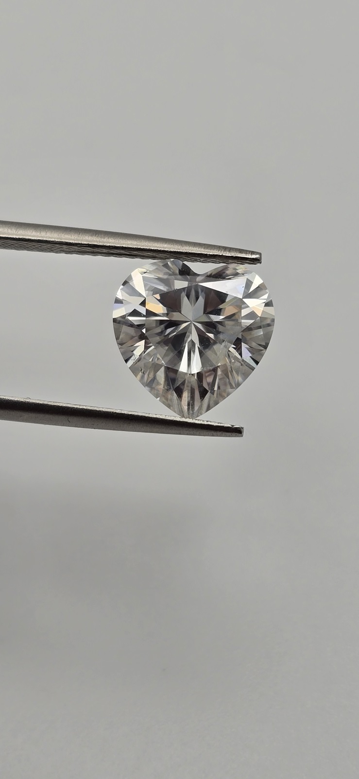 7mm heart-cut bright white moissanite facet - budget line