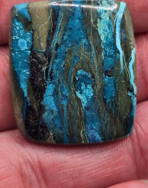 30x26mm Shattuckite cabochon