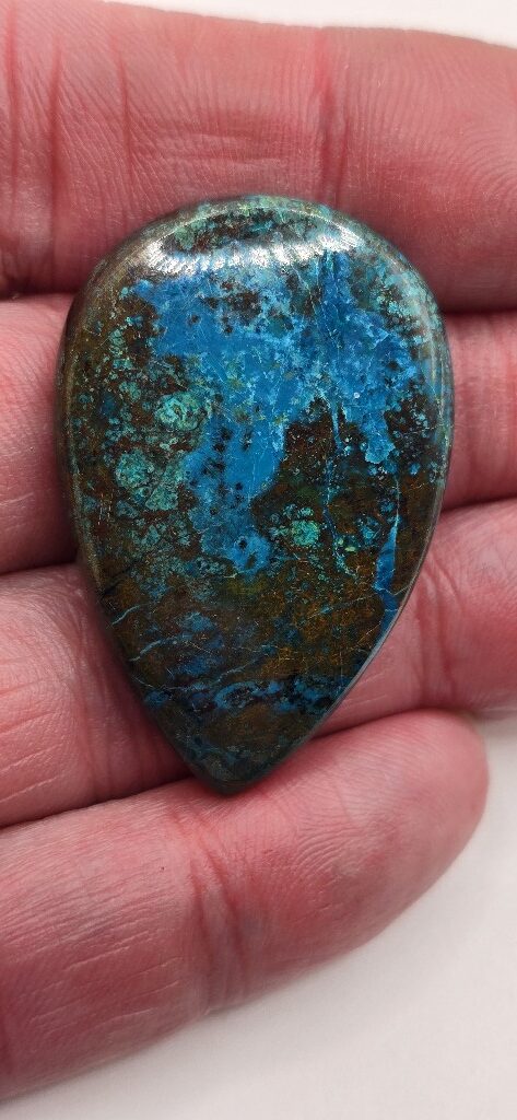 41x27mm Shattuckite cabochon