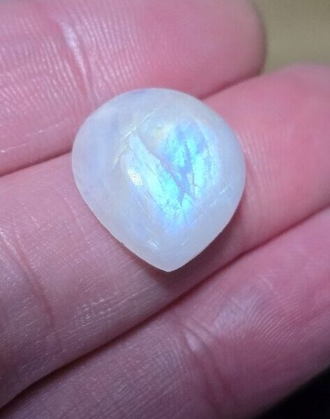 19x14mm moonstone cabochon
