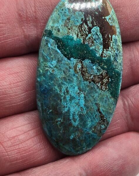 51x26mm Shattuckite cabochon