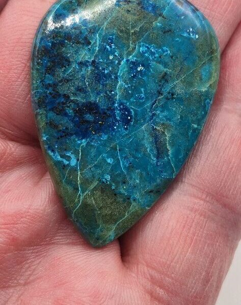 44x31mm Shattuckite cabochon