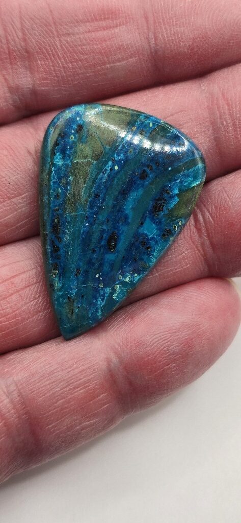 38x26mm Shattuckite cabochon