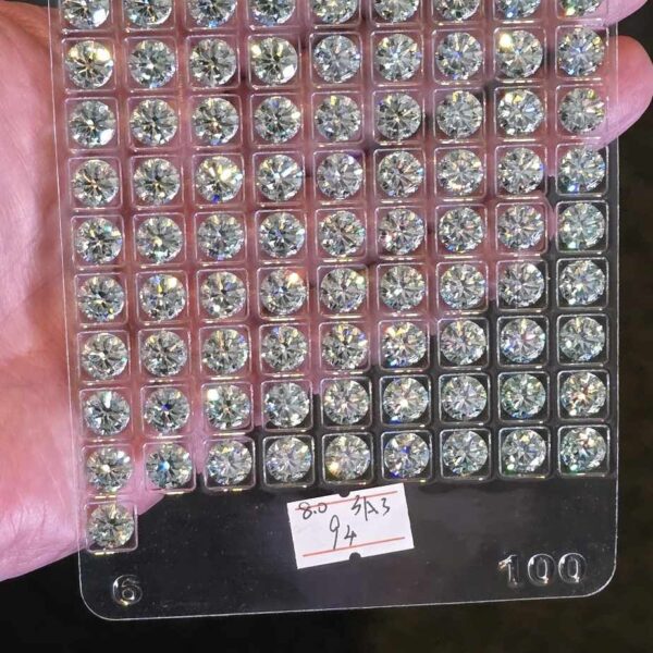 8mm round-cut pale blue moissanite facet - budget line
