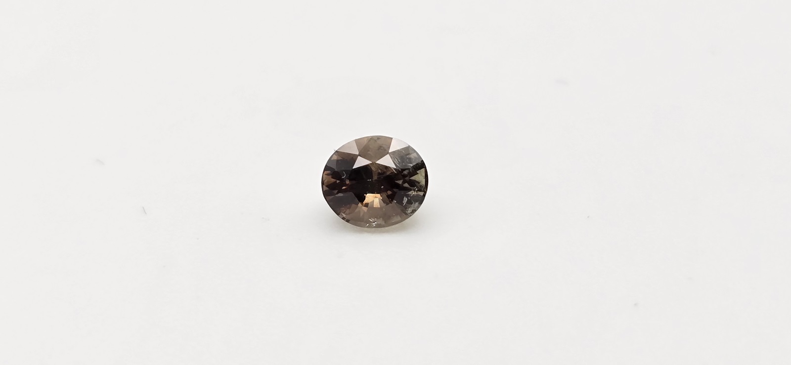 5.04x4.40x4.01mm oval Alexandrite facet