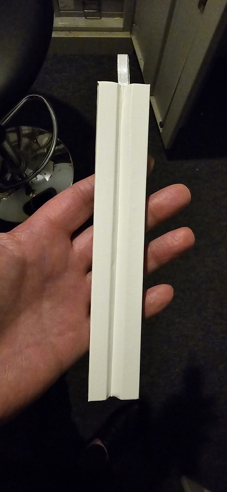facet display board