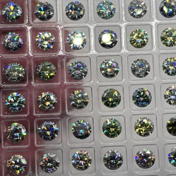 6.5mm round-cut blue/green moissanite facet - budget line