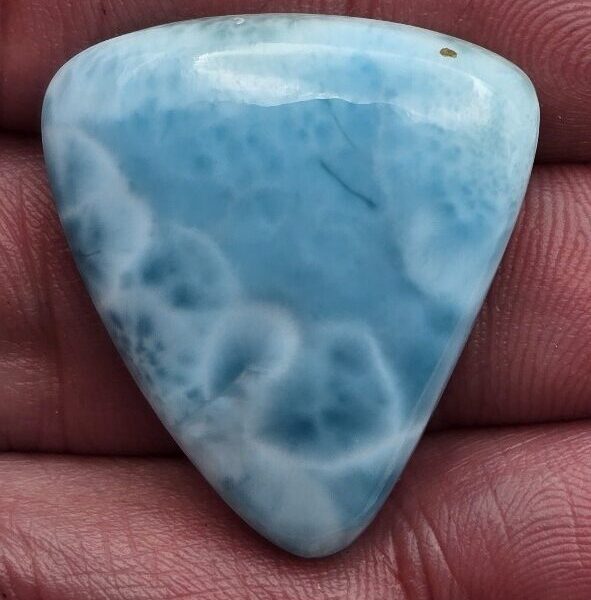 30x27mm AAA-grade larimar cabochon