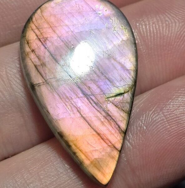 35x21mm purple labradorite cabochon