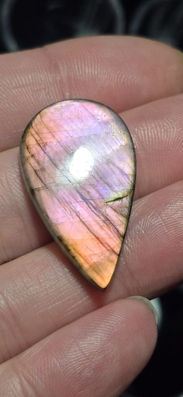 35x21mm purple labradorite cabochon