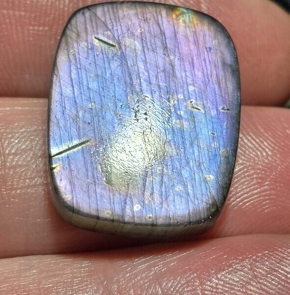 25x20mm purple labradorite cabochon