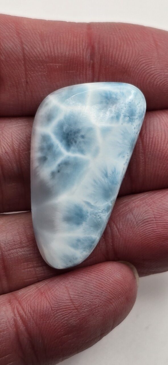 37x20mm AAA-grade larimar cabochon