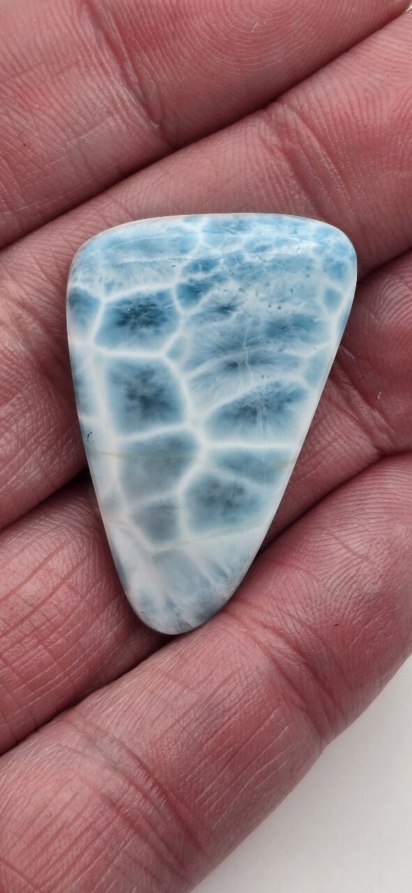 36x24mm AAA-grade larimar cabochon