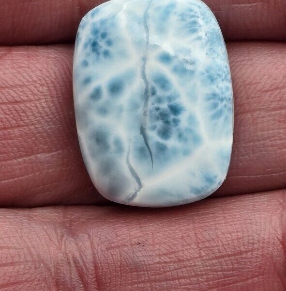 24x18mm AAA-grade larimar cabochon
