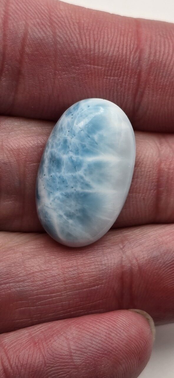24x15mm AAA-grade larimar cabochon