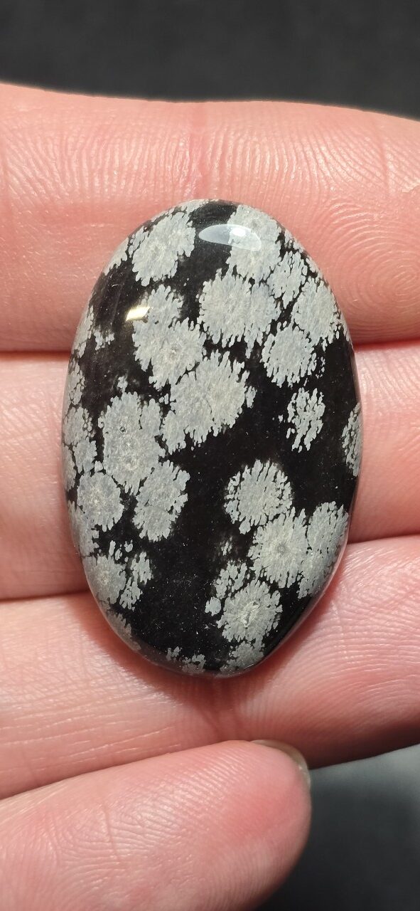 36x22mm snowflake obsidian cabochon