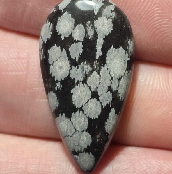 33x17mm snowflake obsidian cabochon