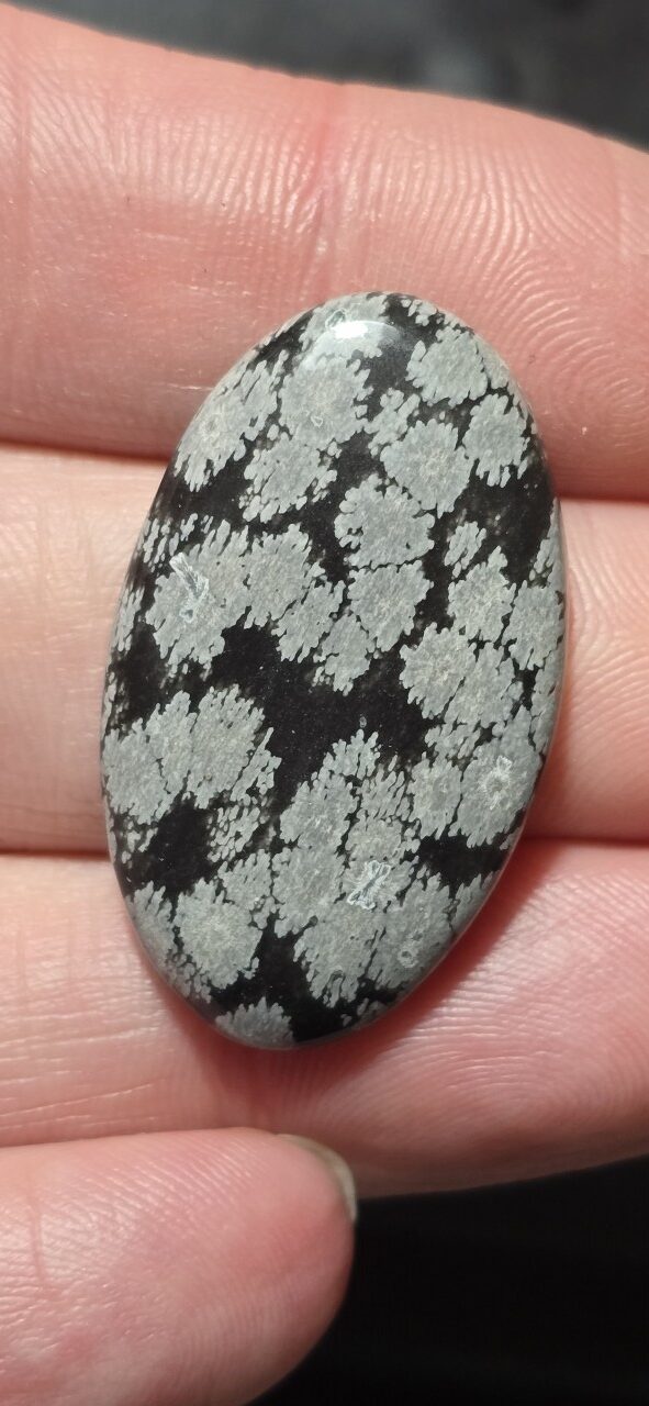 35x21mm snowflake obsidian cabochon