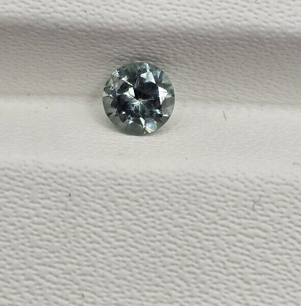 3.98x2.47mm round Australian sapphire facet