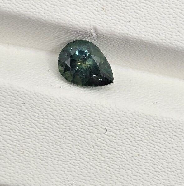 6.78x5.07x3.92mm pear Australian sapphire facet