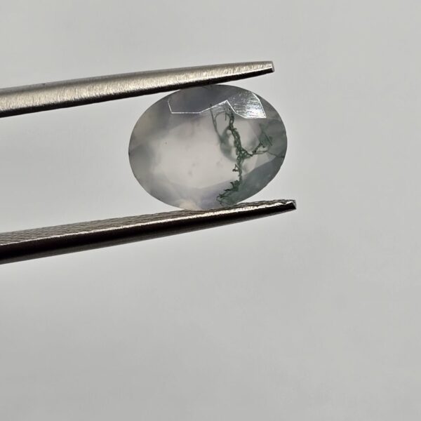 9x7mm oval moss agate facet