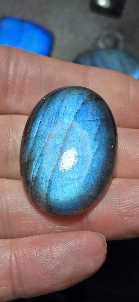 39x28mm blue labradorite cabochon