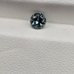 Your precious gems 3.63x2.31mm round Australian sapphire facet