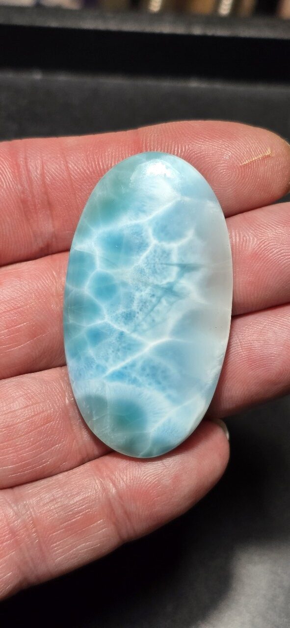 55x30mm AAA-grade larimar cabochon