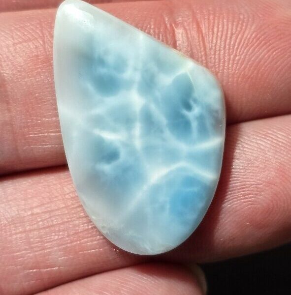 33x21mm AAA-grade larimar cabochon