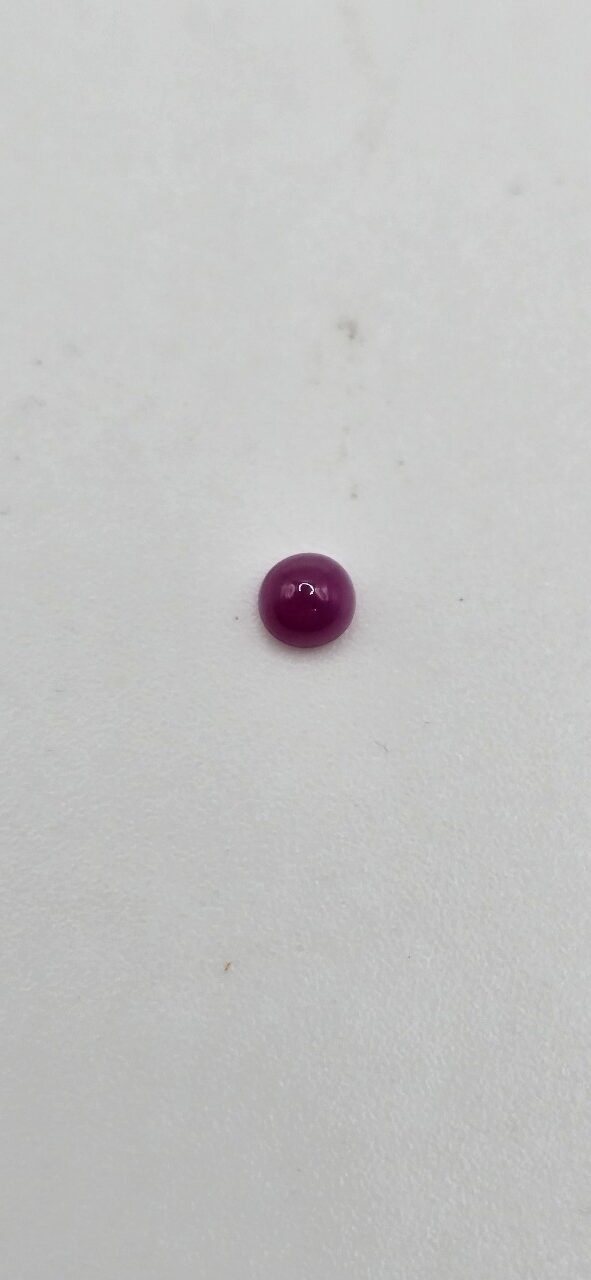 3.53mm round high quality Mozambique ruby cabochon