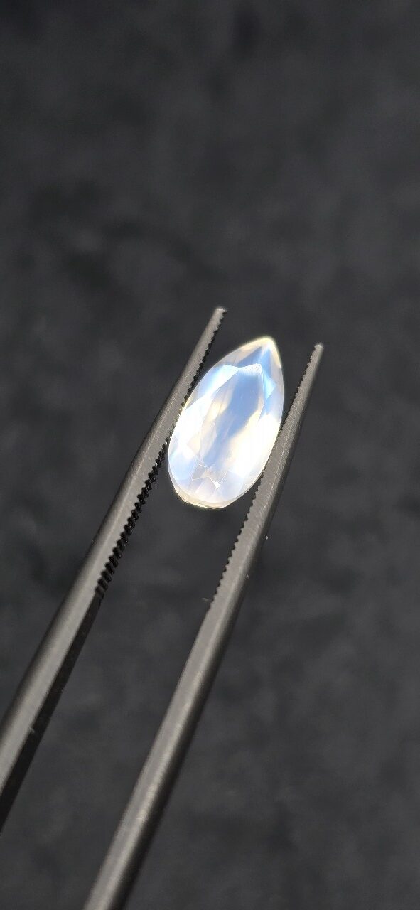 13.11x6.20x5.64mm gem-grade blue moonstone facet