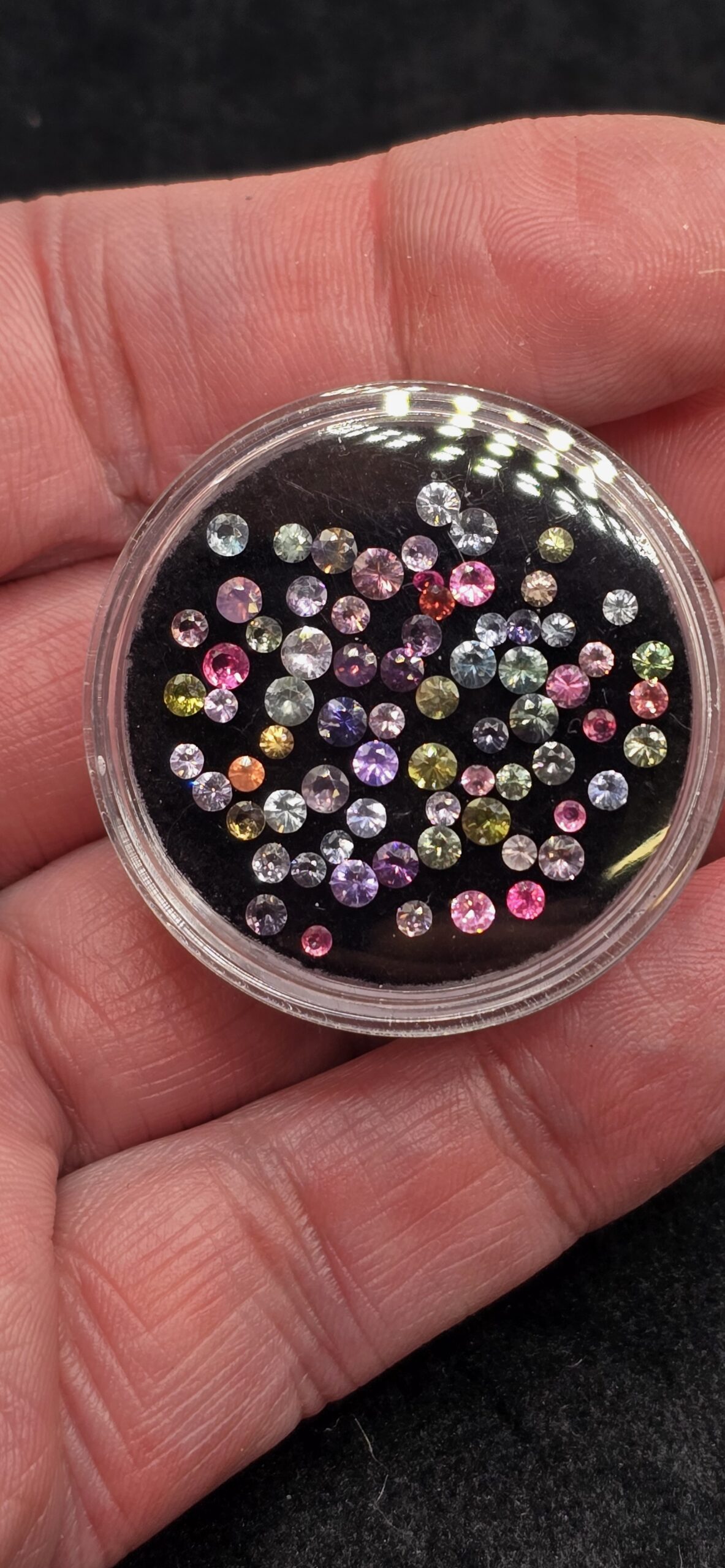 5ct parcel of melee spinel facets