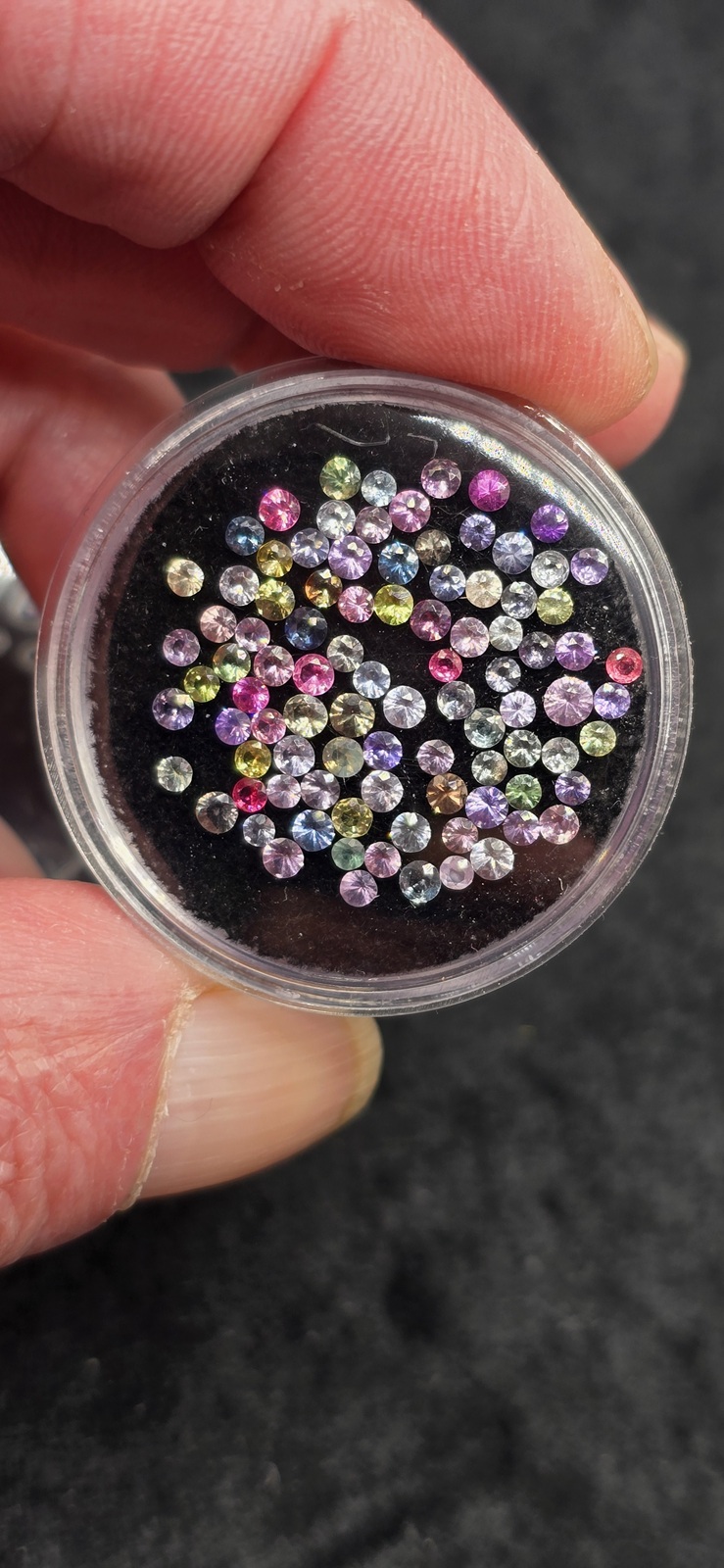5ct parcel of melee spinel facets