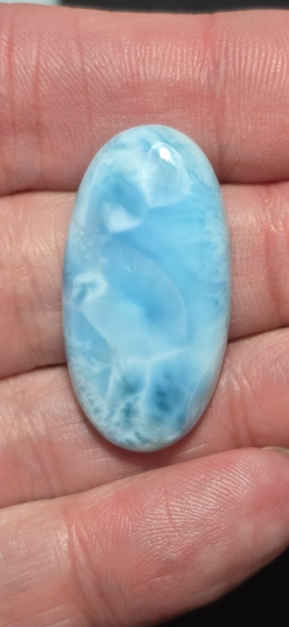 35x18mm AAA-grade larimar cabochon