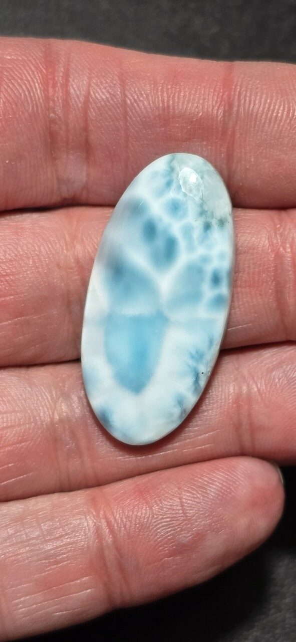 38x19mm AAA-grade larimar cabochon